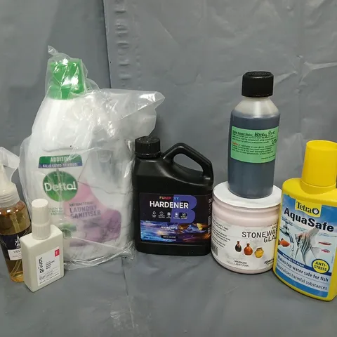 APPROXIMATELY 12 ASSORTED LIQUIDS TO INCLUDE AQUASAFE, HARDENER, STONEWARE GLAZE, ETC - COLLECTION ONLY