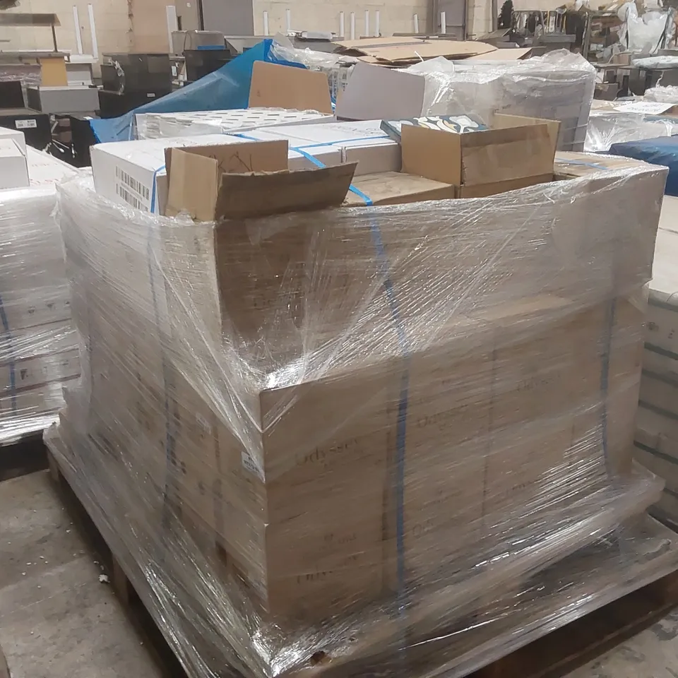 PALLET CONTAINING APPROXIMATELY 44X BOXES OF 9PCS MIXED ENCAUSTIC 20 X 20CM TILES, 6X BOXES OF 20PCS MOSAIC TILES