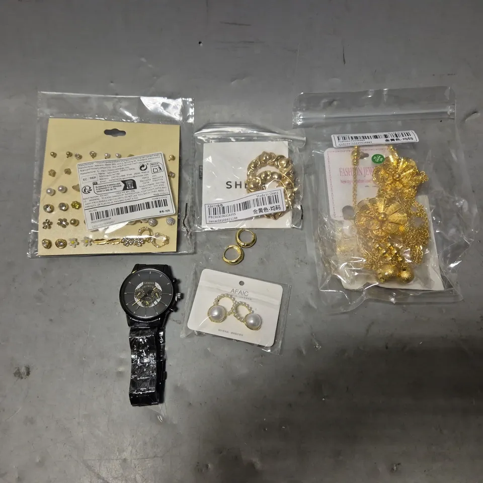 APPROXIMATELY 9 ASSORTED JEWELLERY ITEMS TO INCLUDE - WATCH , EARRINGS , NECKLACE 