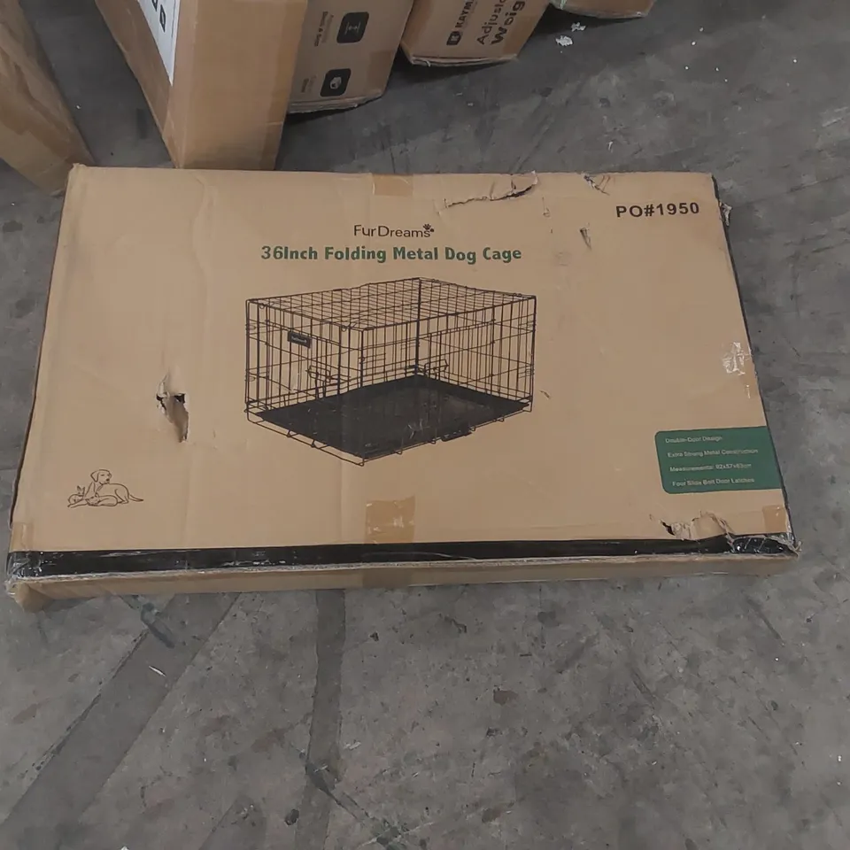 BOXED FURDREAMS 36" FOLDING METAL DOG CAGE