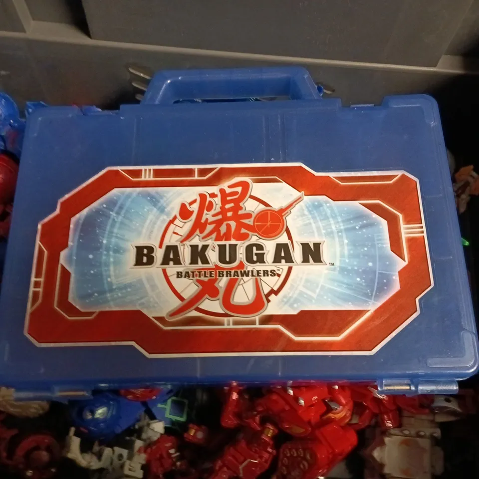 LOT OF APPROXIMATELY 30 ASSORTED BAKUGAN BATTLE BRAWLERS