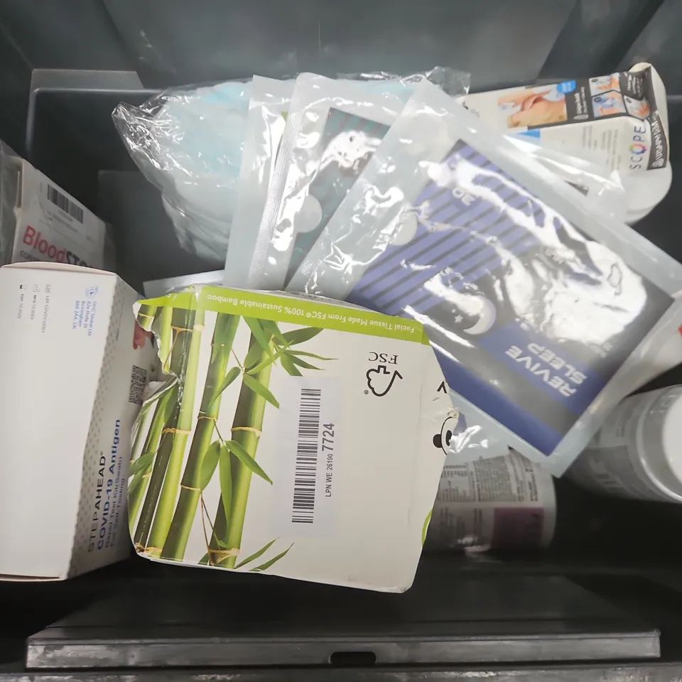 TOTE OF APPROXIMATELY 20 ASSORTED HEALTHCARE PRODUCTS TO INCLUDE OVULATION TESTS - REVIVE SLEEP PATCHES AND MENOPAUSE SUPPORT SUPPLEMENTS