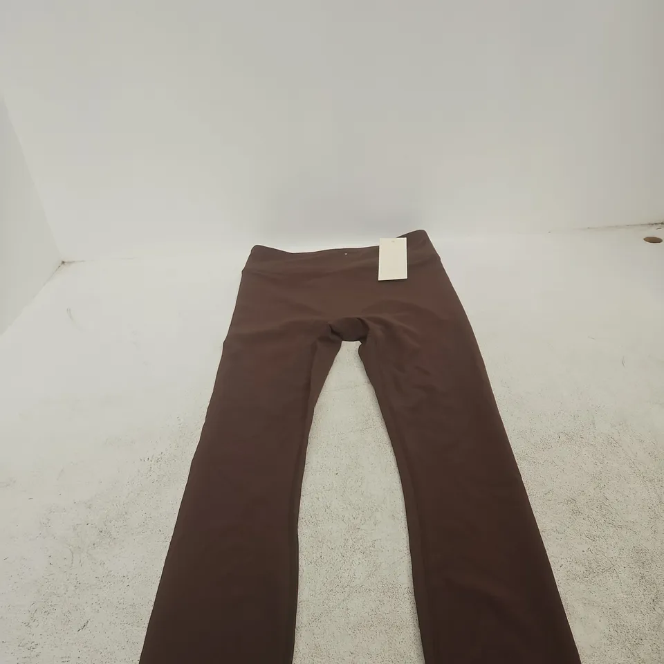 REASON THE SCULPT HIGH WAIST LEGGINGS – ESPRESSO – UK 12 (US 8 / EU 40)
