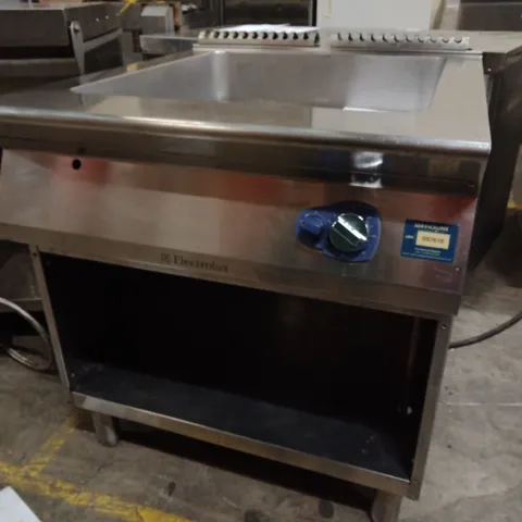 ELECTROLUX XP900 GAS BAIN MARIE