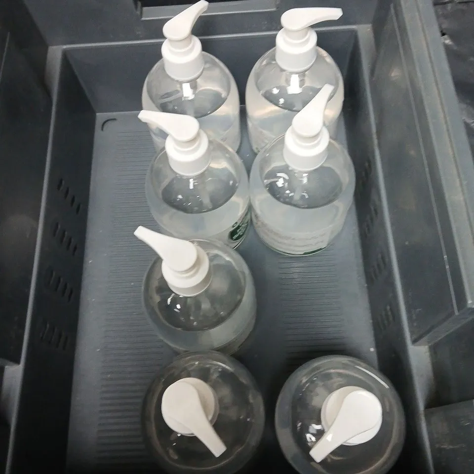 LOT OF 8 VIRA SAFE HAND SANITISER GEL - 500ML PER BOTTLE