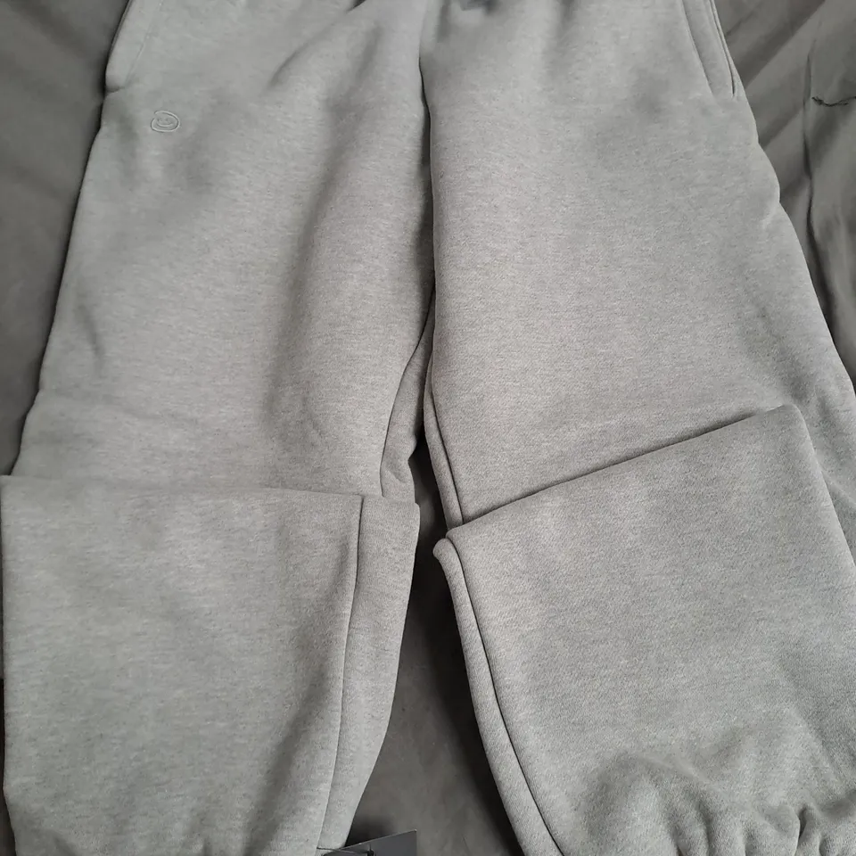 DRMERS CLUB JOGGERS, GREY - SIZE M