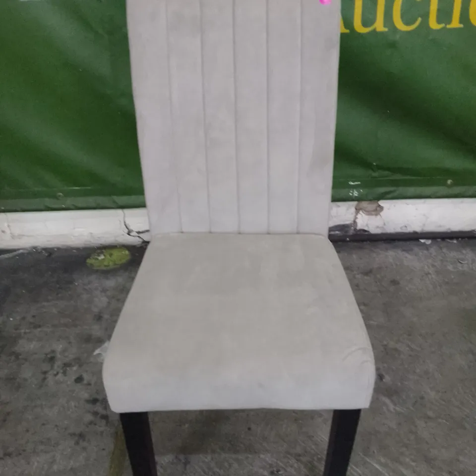 SALISBURY CHAMPAGNE VELVET DINING CHAIR WITH BLACK LEGS