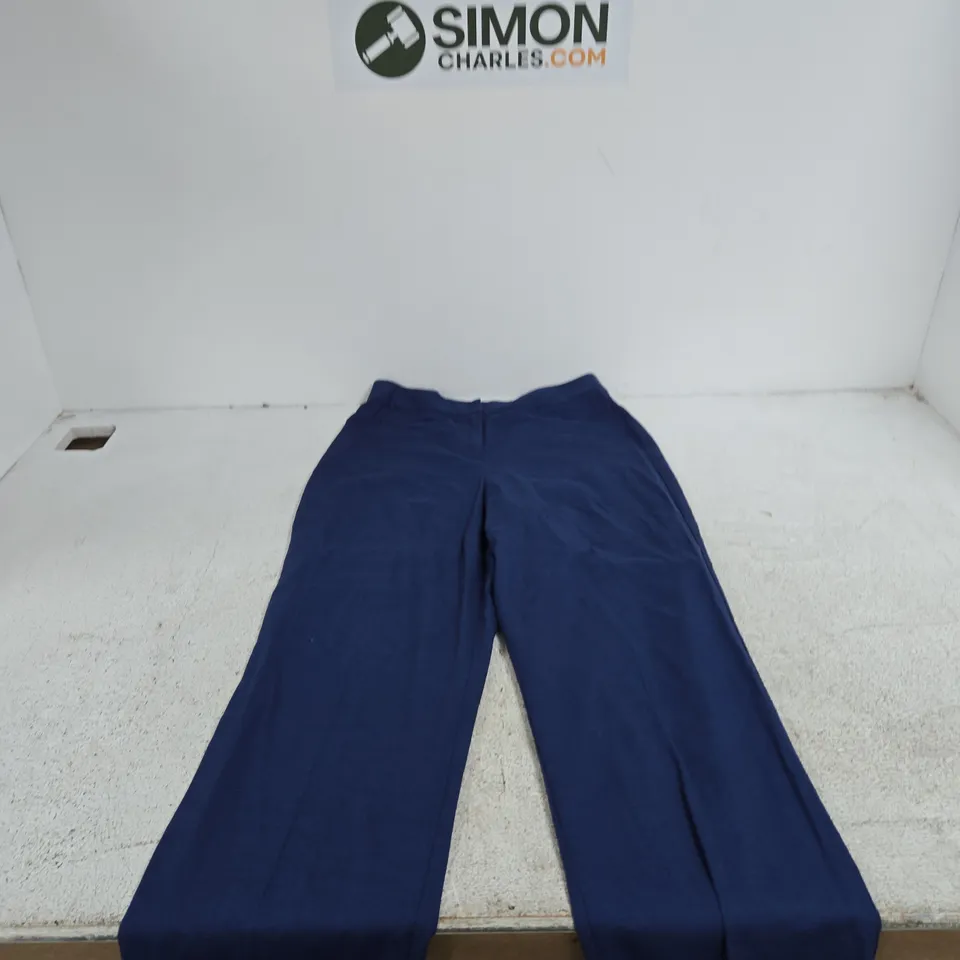 RUTH LANGSFORD NAVY BLUE TROUSERS – UK 12T (US 8T)