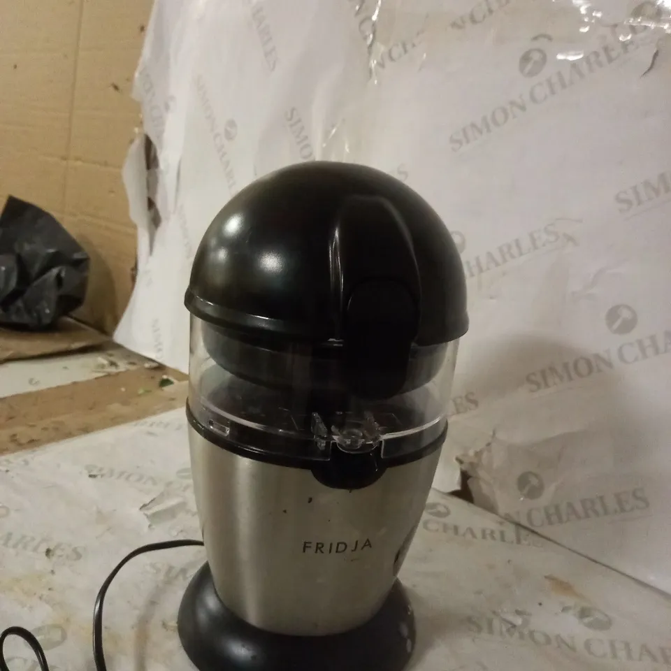 FRIDJA AUTO JUICER 