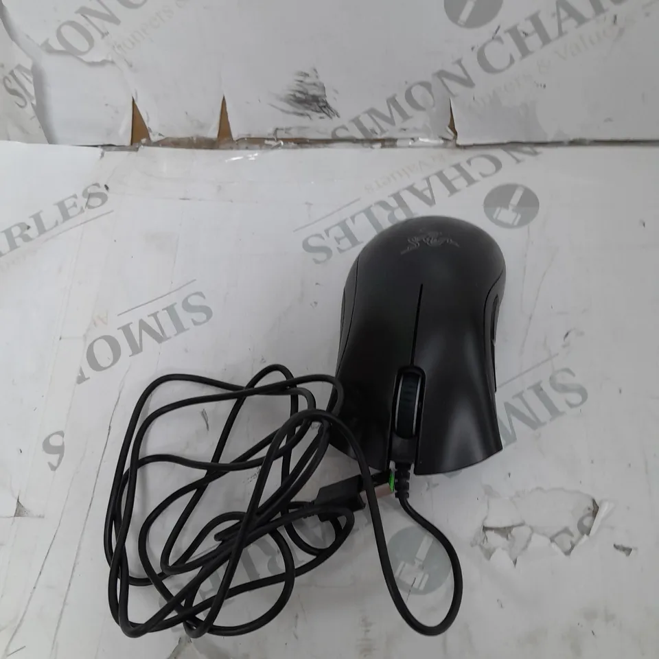 RAZER DEATHADDER ESSENTIAL ERGONOMIC WIRED GAMING MOUSE 