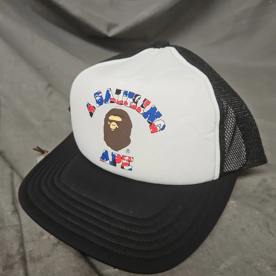 A BATHING APE CAP 