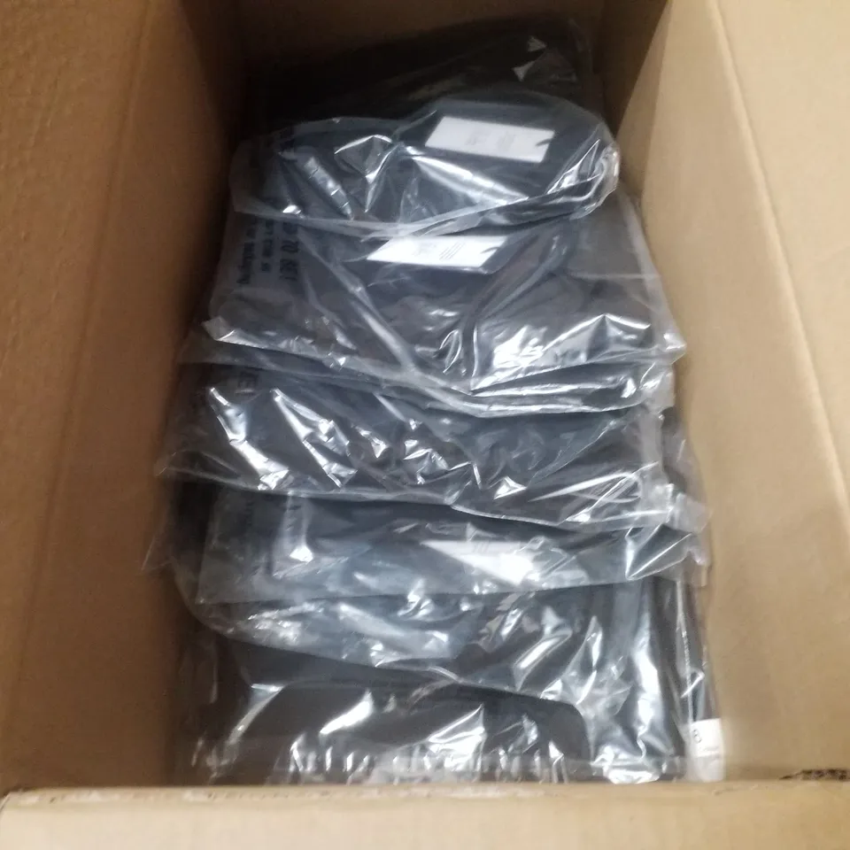 BOX CONTAINING APPROXIMATELY 11 BRAND NEW SIMPLY BE BLACK/WHITE PIPING VESTS - SIZE 20