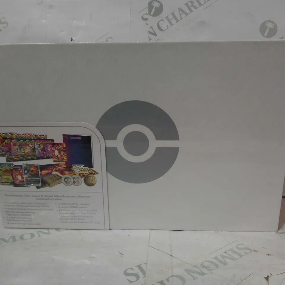 POKÉMON TRADING CARD GAME - SWORD & SHIELD ULTRA-PREMIUM COLLECTION - CHARIZARD