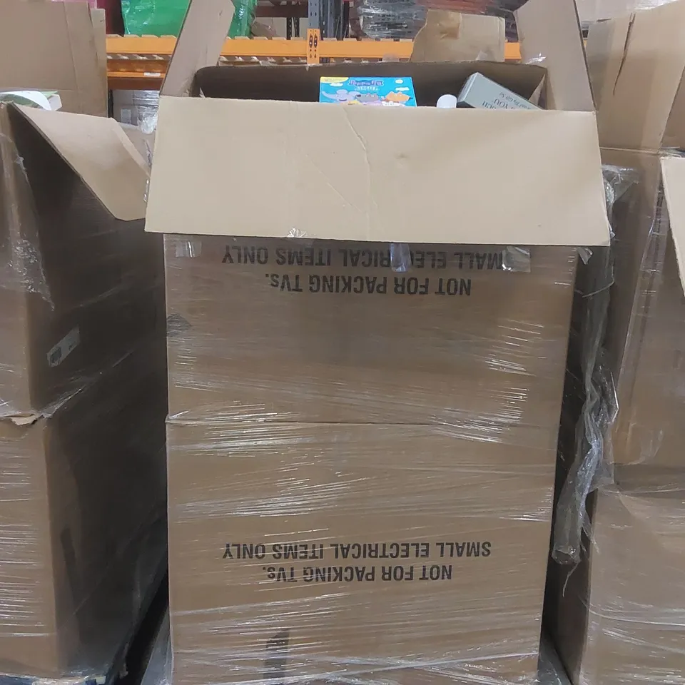 PALLET CONTAINING A LARGE QUANTITY OF ASSORTED CHILDREN'S BOOKS AND RELATED ITEMS