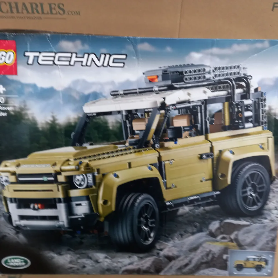 BOXED LEGO TECHNIC LAND ROVER DEFENDER 11+ 42110 RRP £359.98