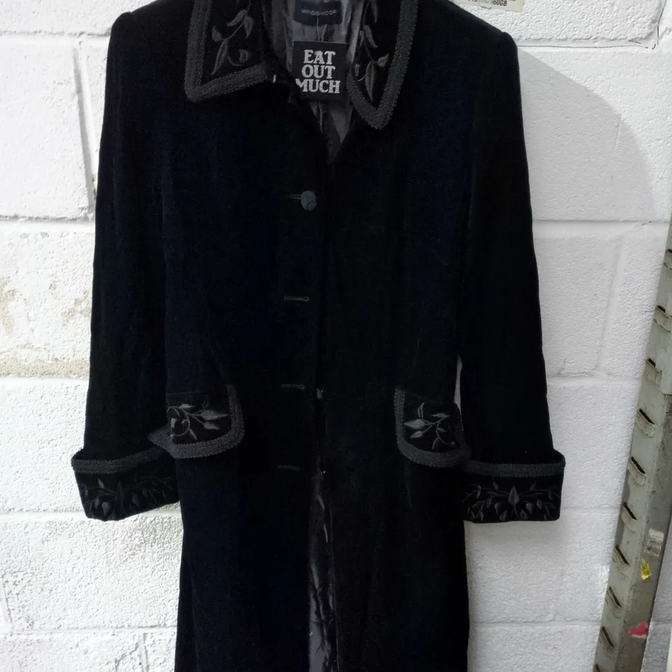 WINDSMOR WOMEN'S VELVET COAT WITH SHOULDER PADS AND EMBROIDERED COLLAR & CUFFS – BLACK SIZE 10