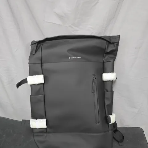 KAPTEN & SON HELSINKI PRO BACKPACK – BLACK WITH DUST COVER