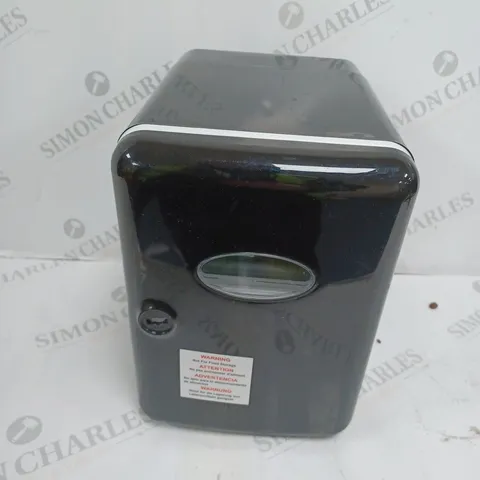 SO CHILL MINI FRIDGE BLACK