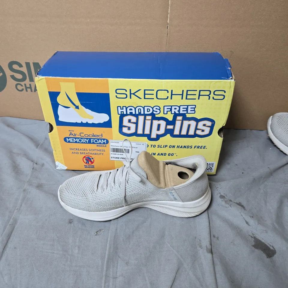 SKECHERS HANDS FREE SLIP-INS SHOES – LIGHT GREY KNIT UPPER-SIZE 5.5 