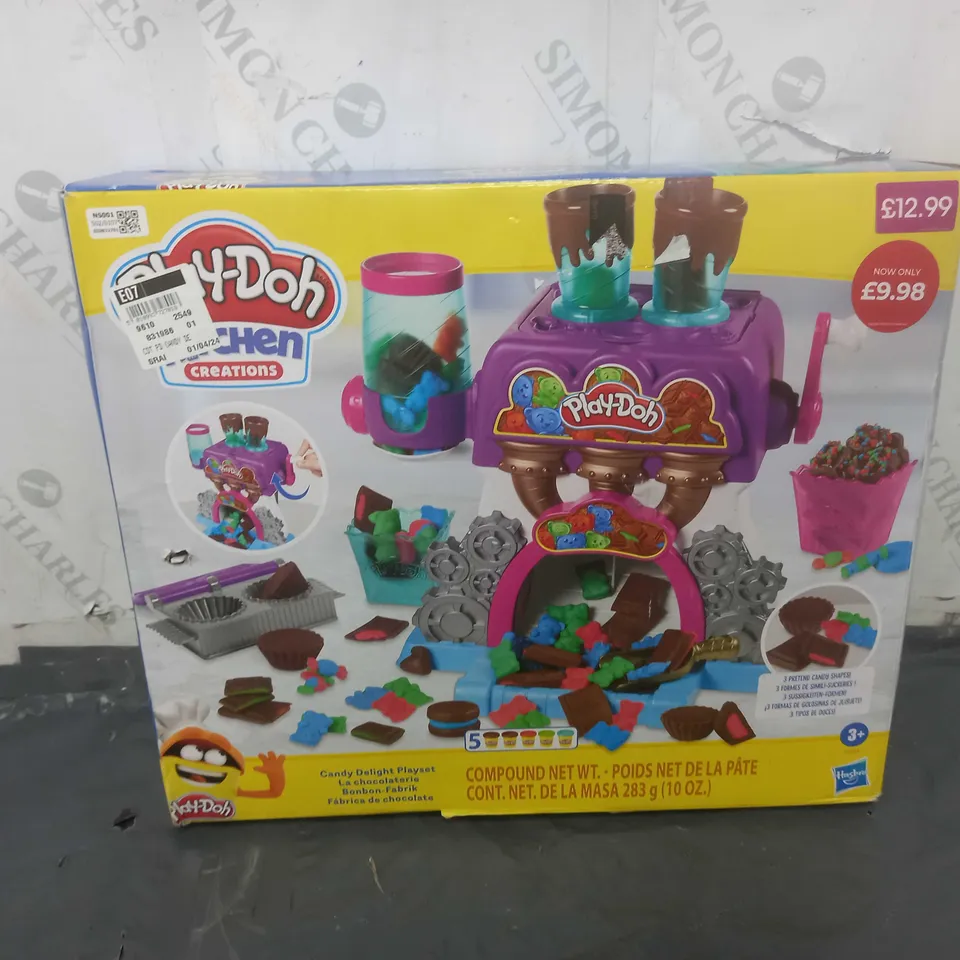 PLAY-DOH KITCHEN CREATION CANDLE DELIGHT PLAYSET 