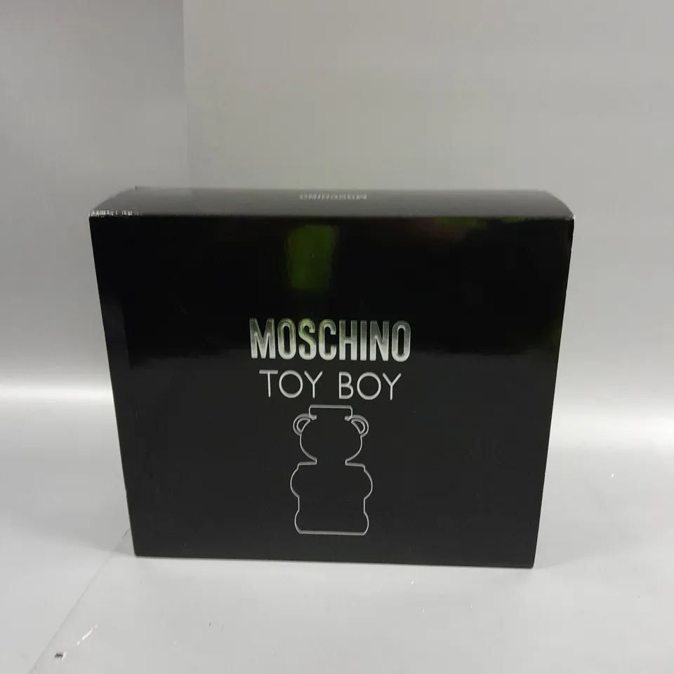 BOXED MOSCHINO TOY BOY 50ML EAU DE PARFUM GIFT SET RRP £65
