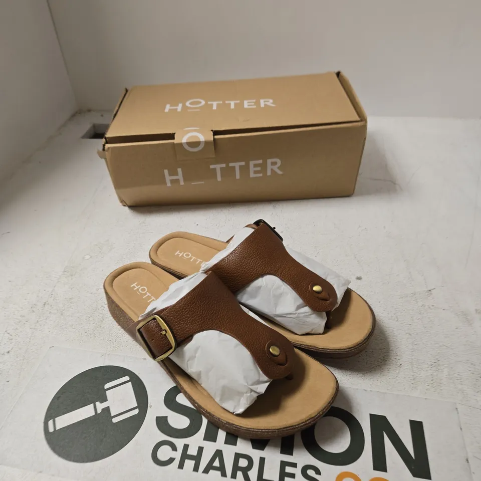 HOTTER LEATHER SANDALS – RICH TAN, UK 8
