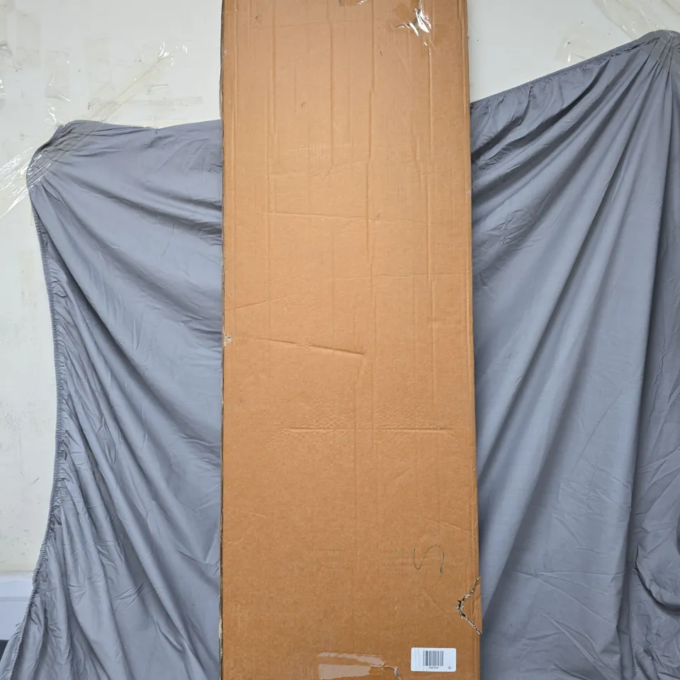 GARDEN REFLECTIONS FAUX PACHYSANDRA TRELLIS - COLLECTION ONLY