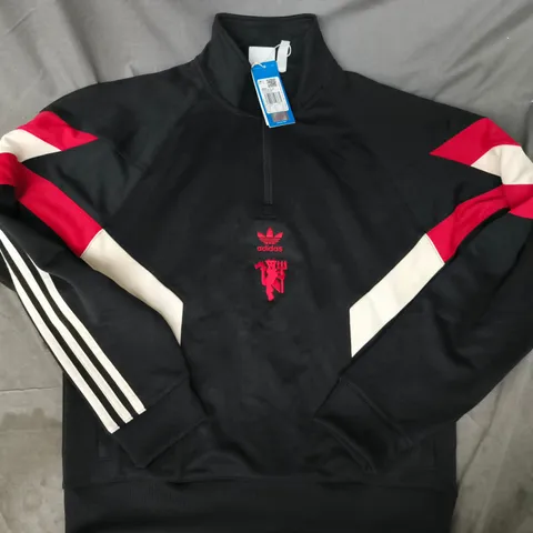 ADIDAS ORIGINALS MANCHESTER UNITED 1/4 ZIP SWEATSHIRT IN BLACK/RED/WHITE SIZE XS