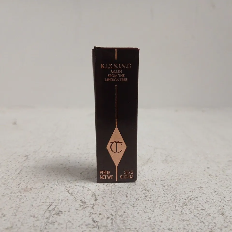 CHARLOTTE TILBURY - ICON BABY K.I.S.S.I.N.G FALLEN FROM THE LIPSTICK TREE