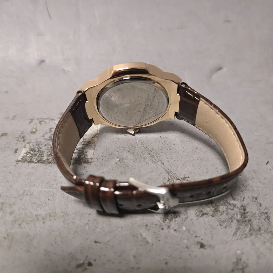 FRANK SCHMIDT WATCH – TEXTURED DIAL WITH DATE – LEATHER STRAP- MODEL: FSL AMBASSADOR – 3ATM WATER RESISTANT – GIFT BOX