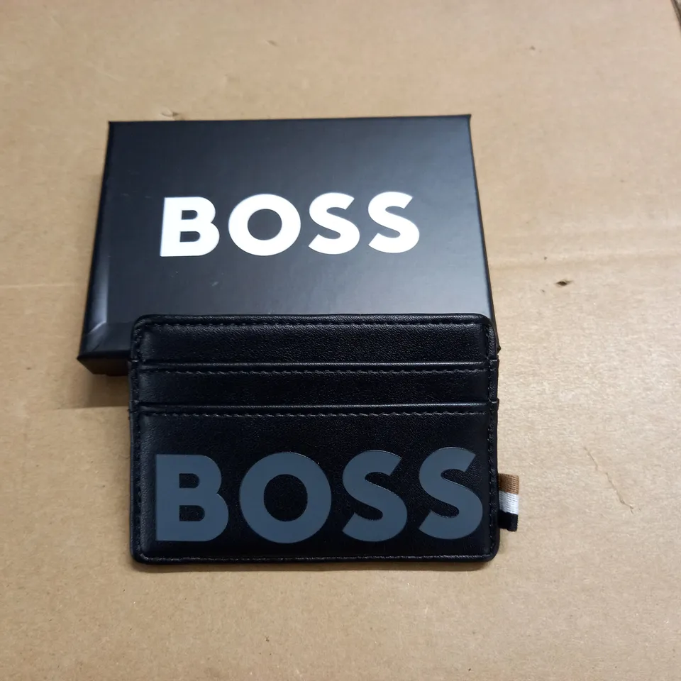 BOXED BOSS CARD WALLET