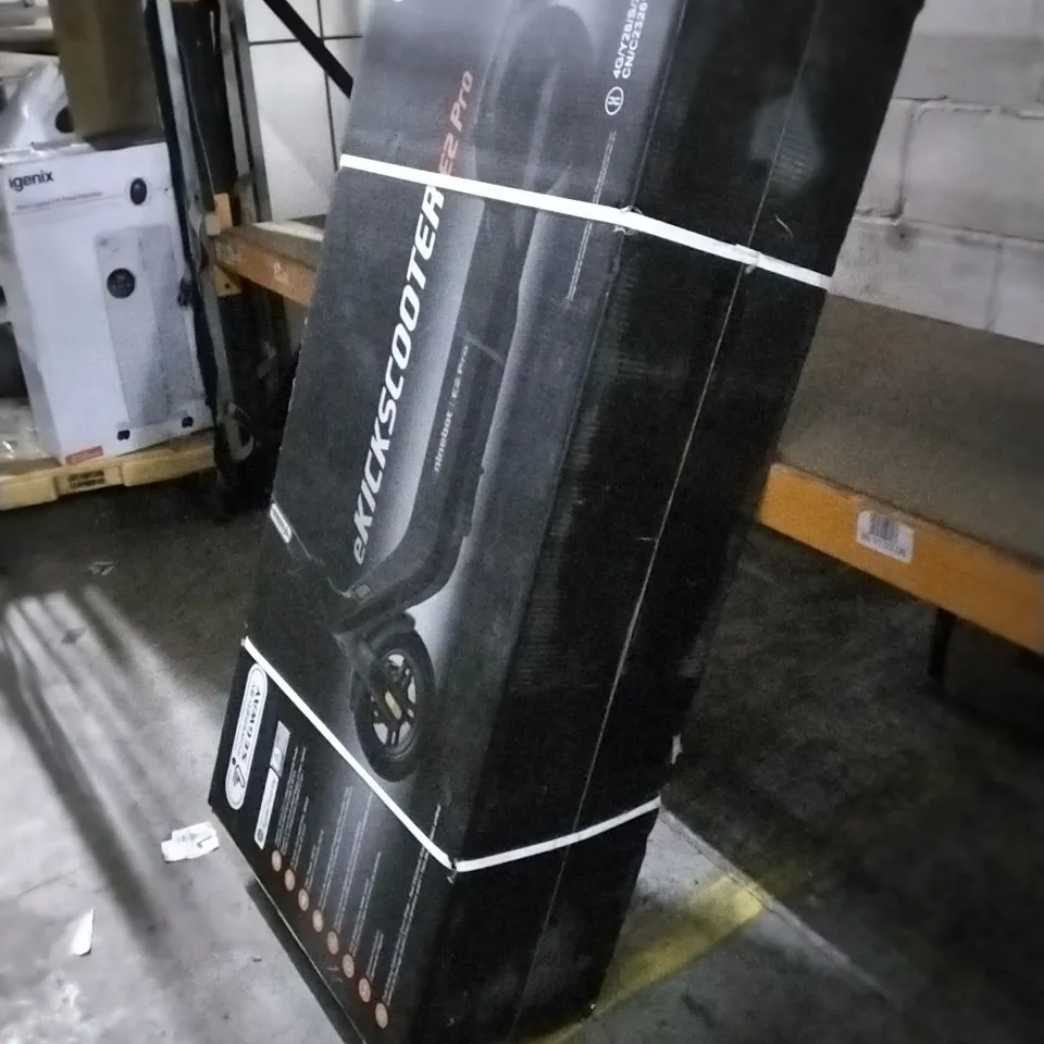 BOXED EKICKSCOOTER E2 PRO NINEBOT 