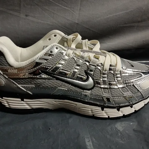 PAIR OF NIKE P-6000 TRAINERS - UK SIZE 6