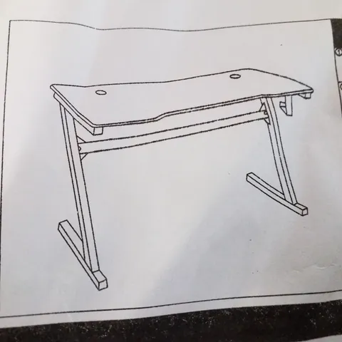 BOXED ADJUSTABLE STANDING DESK