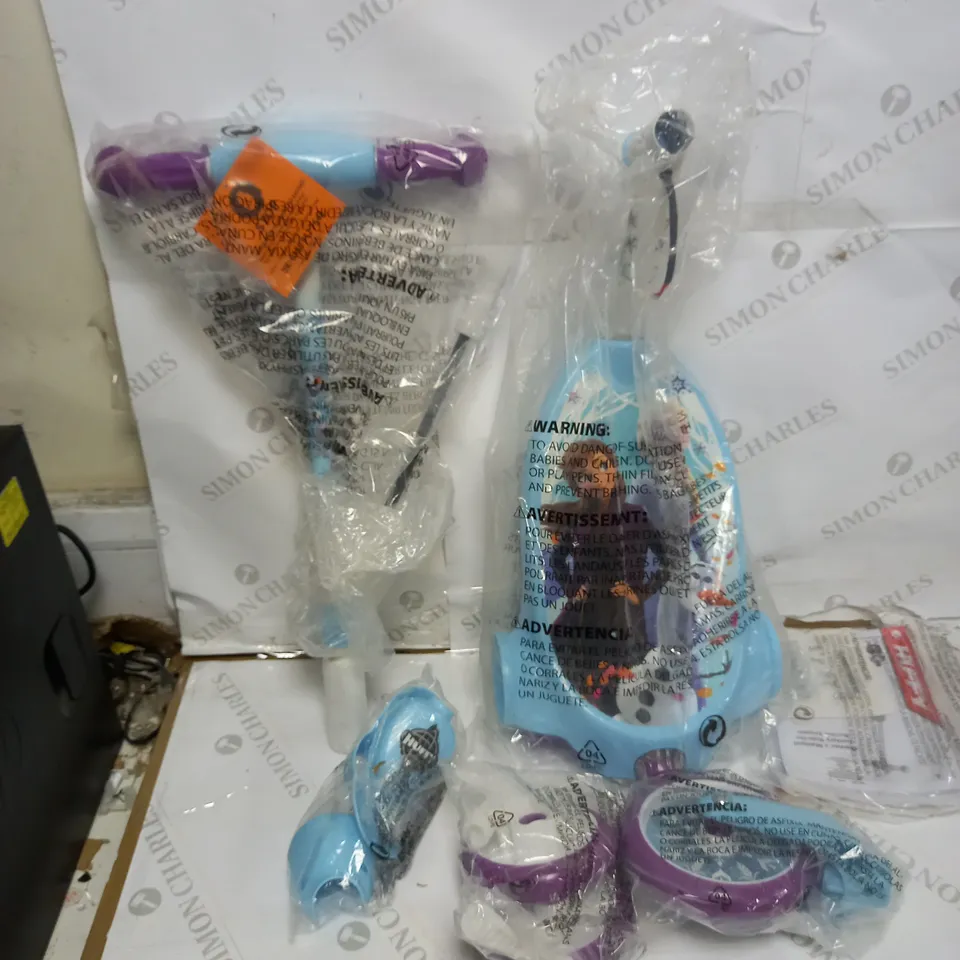 HUFFY FROZEN BUBBLE SCOOTER