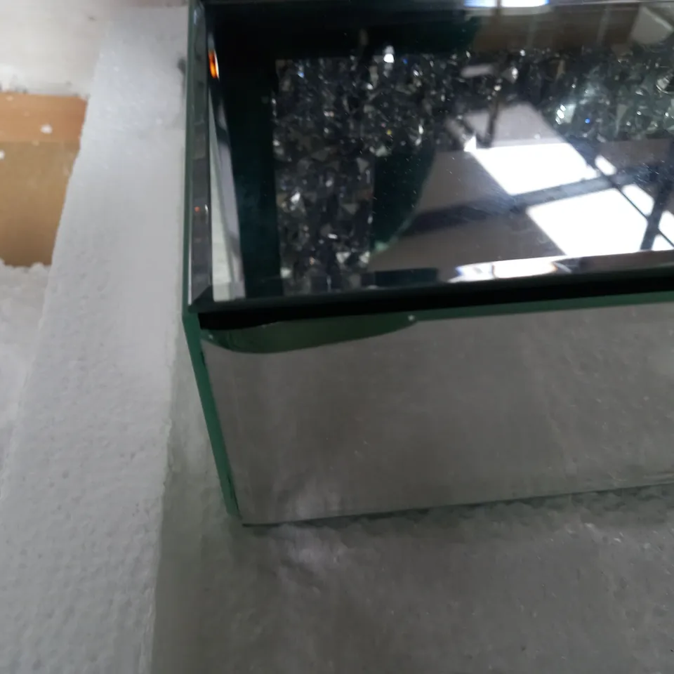 JULIEN MACDONALD LIGHT UP ENCAPSULATED CRYSTAL DRESSING TABLE MIRROR