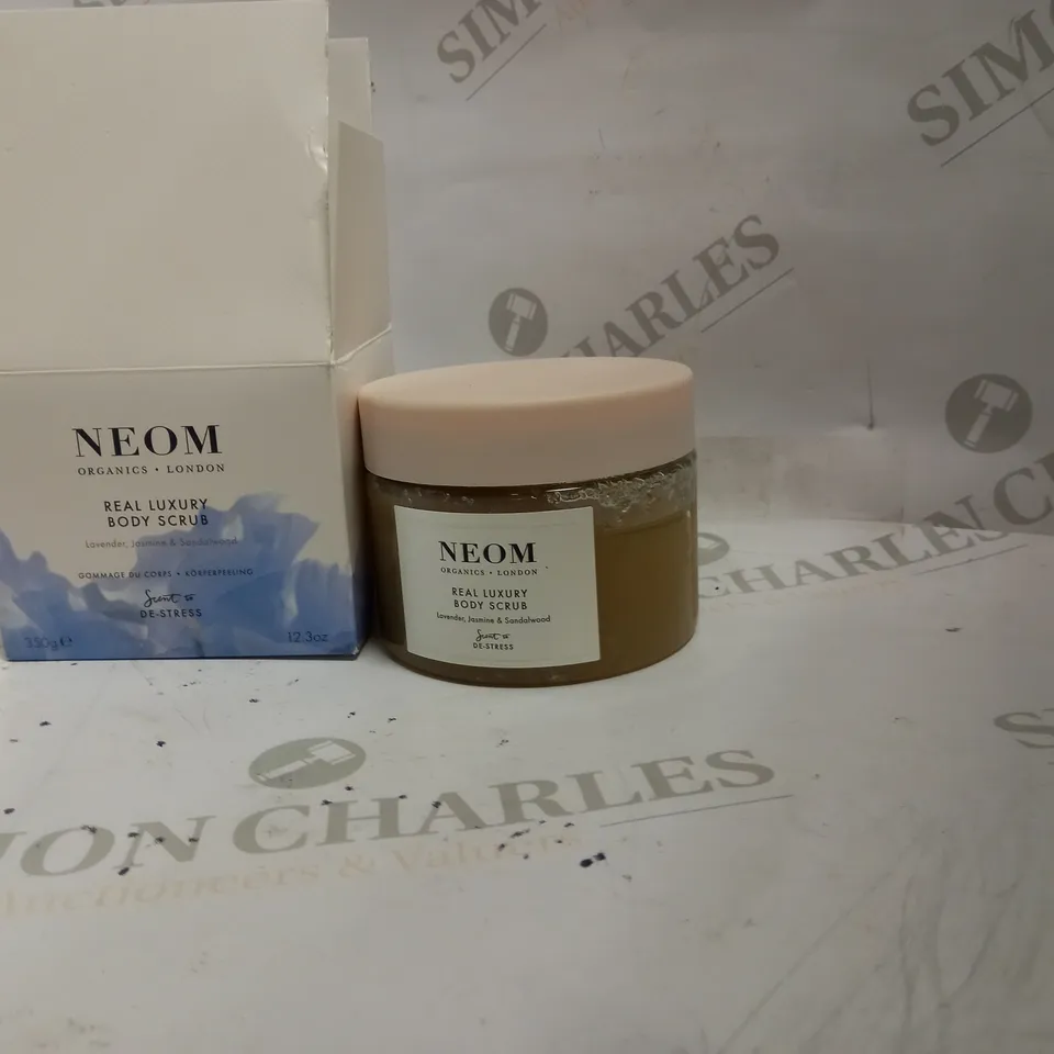 NEOM REAL LUXARY BODY SCRUB 350G