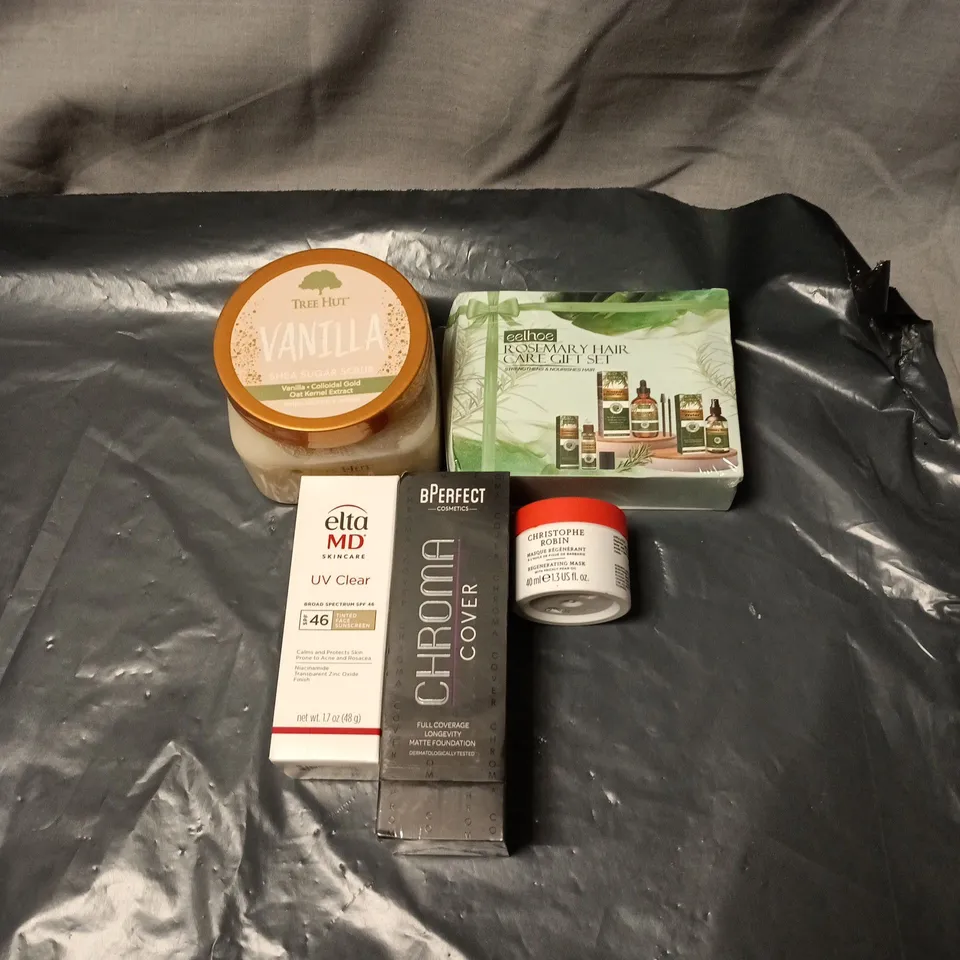APPROXIMATELY 20 ASSORTED COSMETIC ITEMS INCLUDING ROSEMARY HAIR CARE GIFT SET, BPERFECT CHROME COVER FOUNDATION, VANILLA SHEA SUGAR SCRUB, SPF 46 UV CLEAR ETC