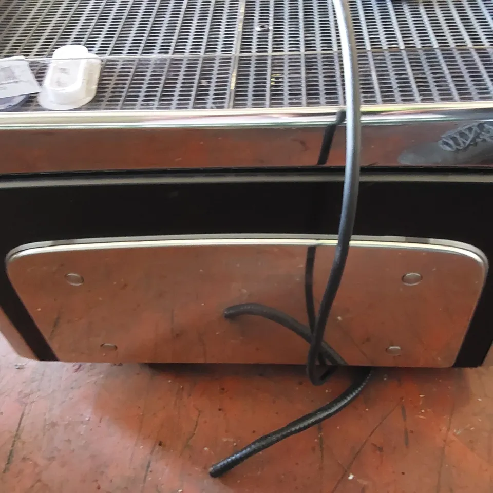FAEMA EMBLEMA 2 GROUP ESPRESSO MACHINE