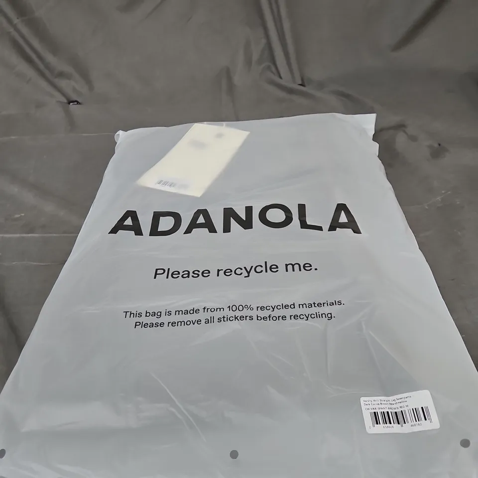 ADANOLA VARSITY KNIT STRAIGHT LEG SWEATPANTS – DARK COCOA BROWN/MARSHMALLOW, SIZE M