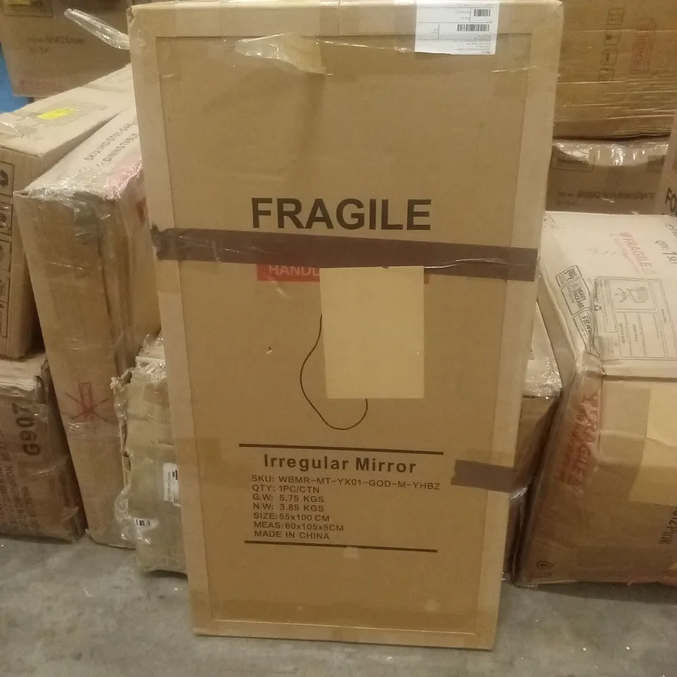 BOXED IRREGULAR MIRROR 