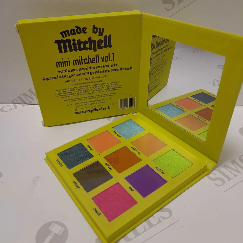MADE BY MITCHELL MINI MITCHELL VOL.1 PRESSED PIGMENT PALETTE 