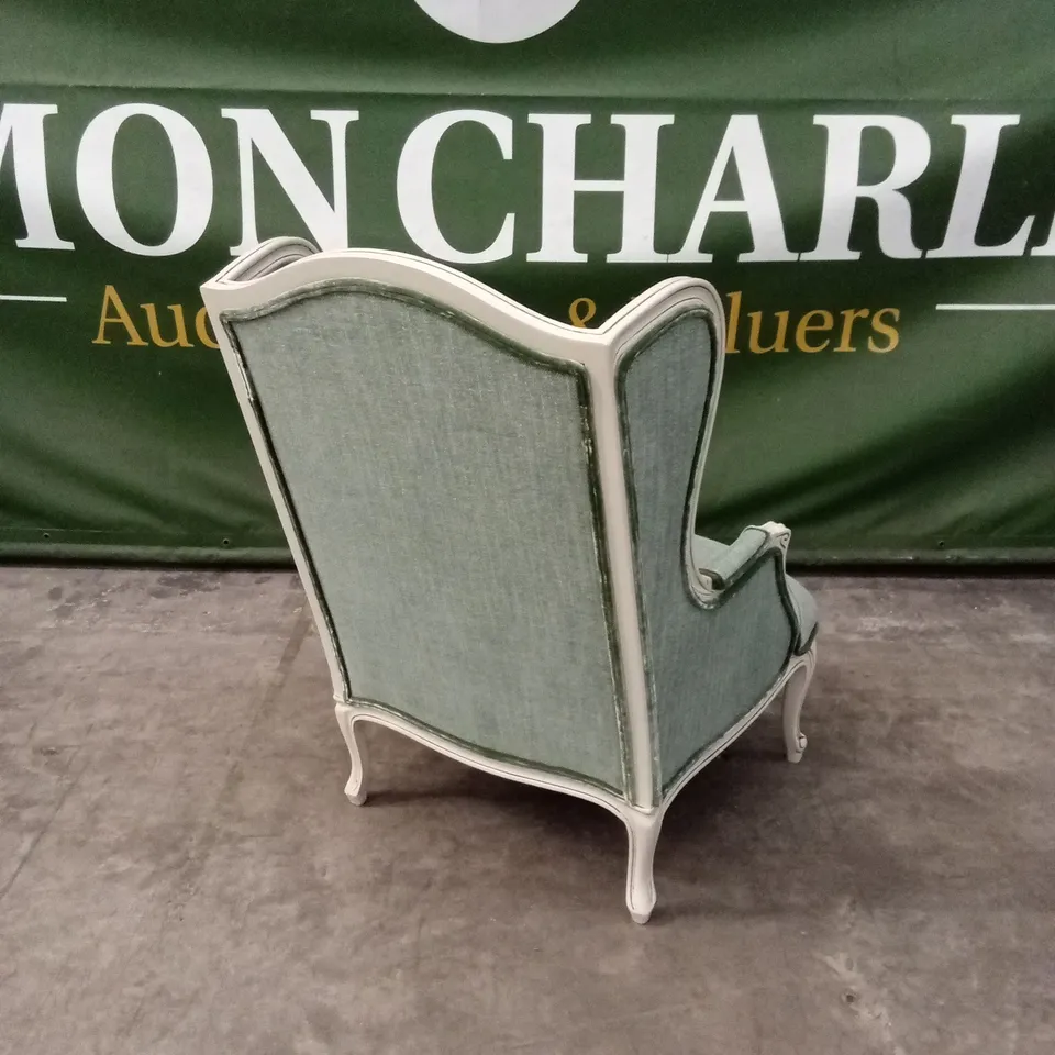 QUALITY HIGH-END DESIGNER FABRIC WINGBACK ACCENT CHAIR - GREEN