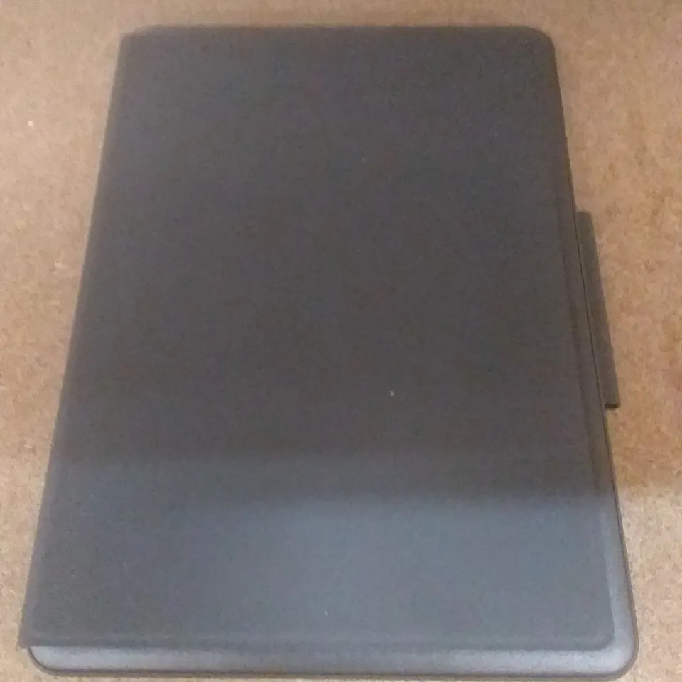 BOXED IPAD SLIM FOLIO BLUETOOTH KEYPAD CASE