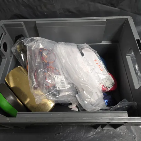 ASSORTED GLASSES, CASES AND ACCESSORIES