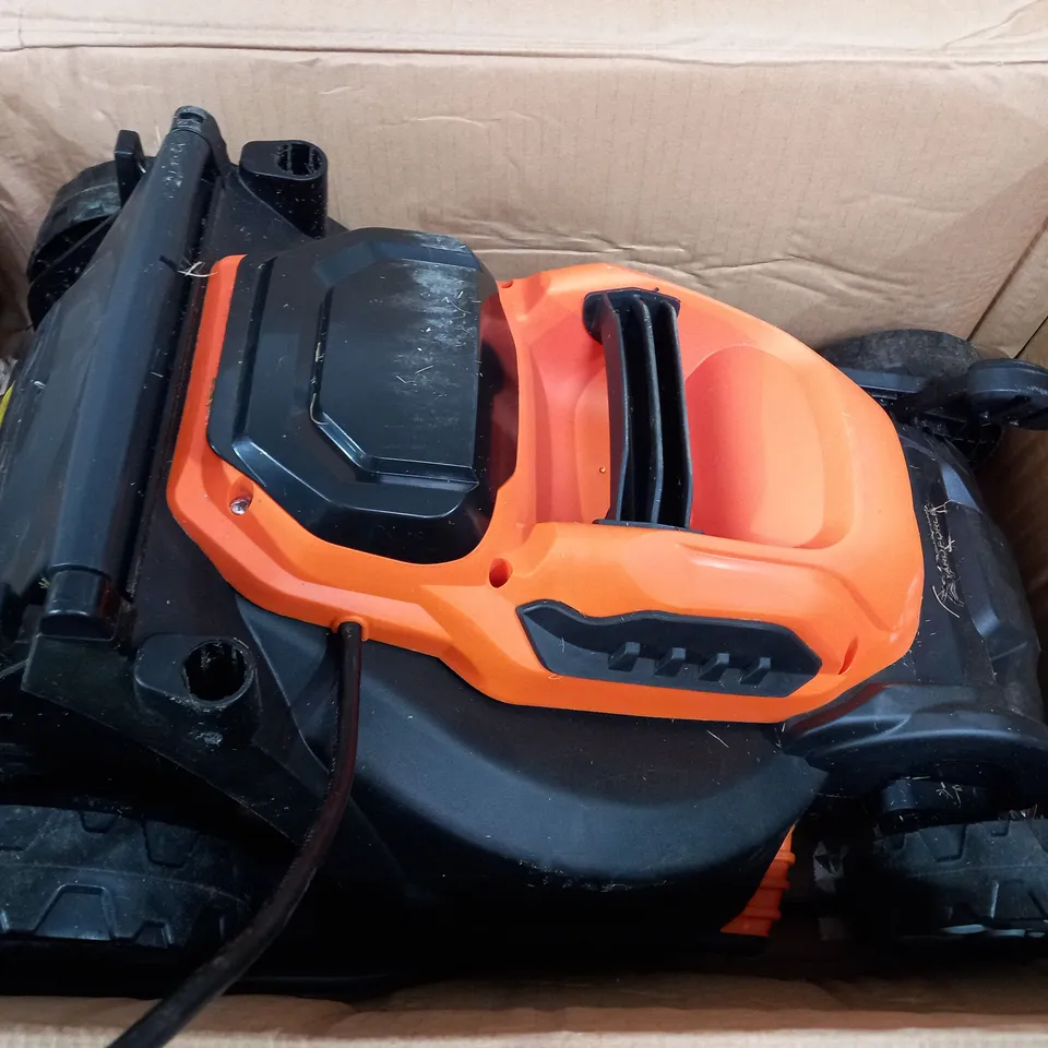 YARDFORCE 40V CORDLESS LAWNMOWER