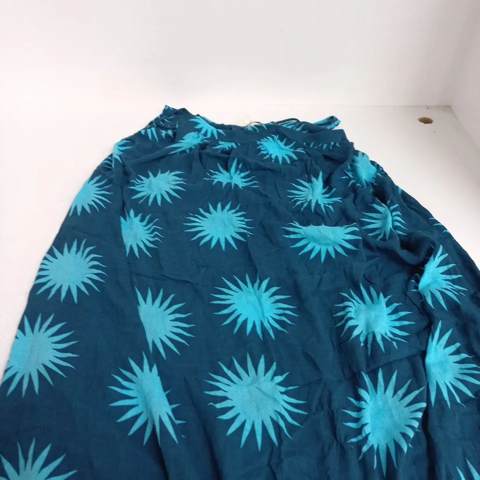 HUSH STRAPPY PRINTED MAXI BEACH DRESS – SOLEIL BLUE – SIZE S/M