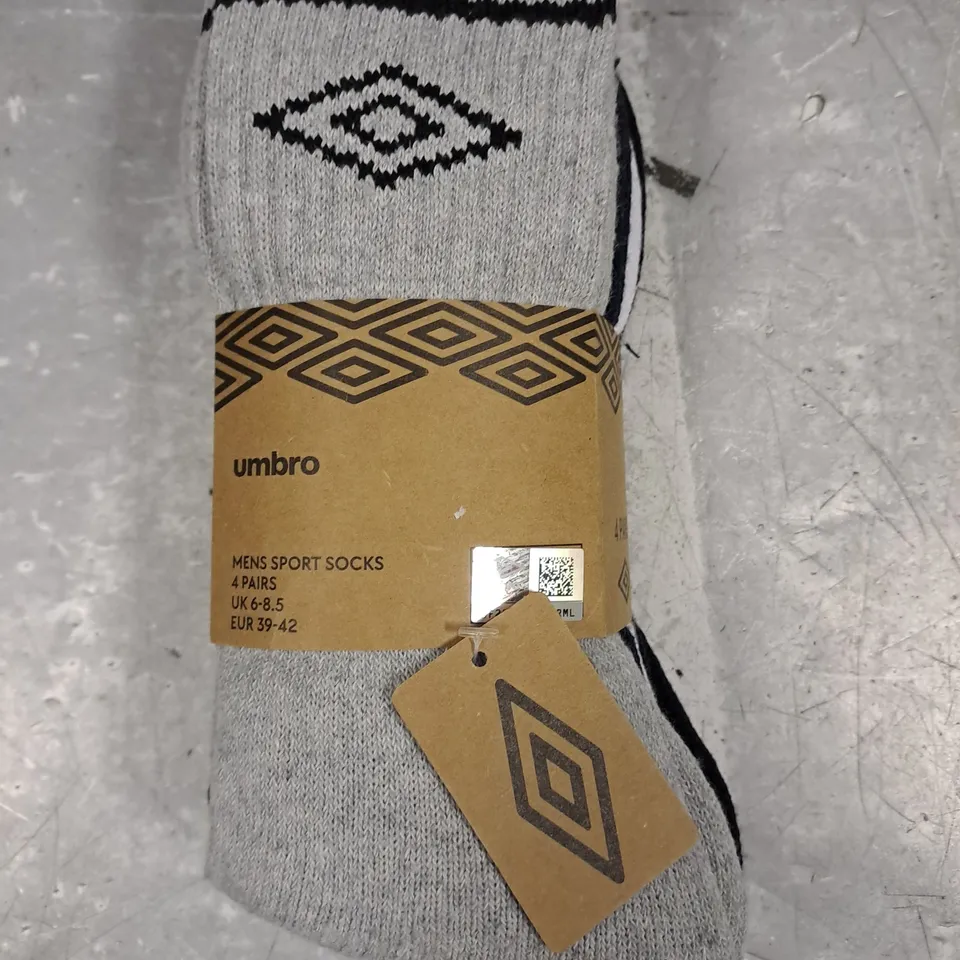 UMBRO MEN'S SPORT SOCKS IN BLACK/WHITE/GREY SIZE UK 6-8.5 (4 PAIRS)