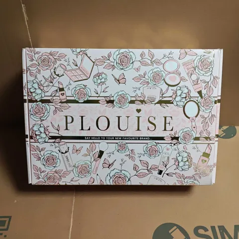 SEALED PLOUISE COSMETICS SURPRISE BOX SET