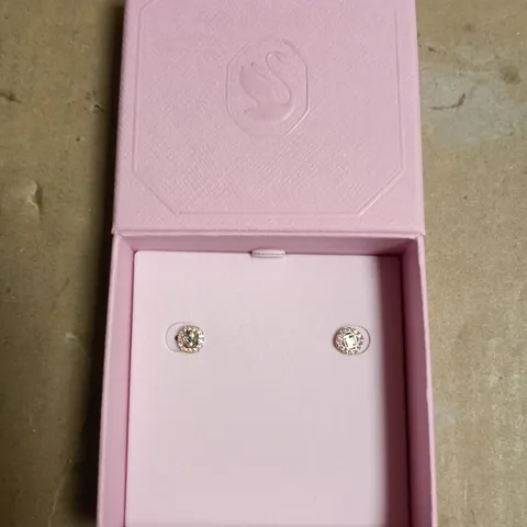 SWAROVSKI CREATIVITY CIRCLE STUD EARRINGS